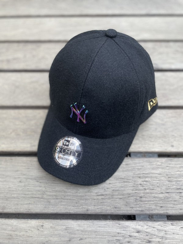 New Yark Yankees Woollen Black Premium Unisex Cap