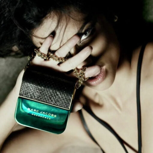 Marcc Jacobs Divine Decadence Eau De Parfum For Women (100ml)